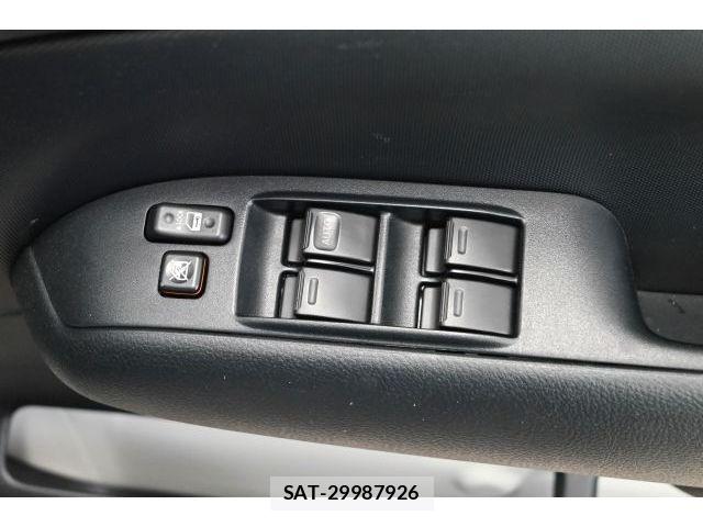 Toyota SUCCEED VAN 2017-07 8563696-12