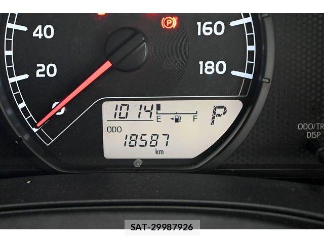 Toyota SUCCEED VAN 2017-07 8563696-23