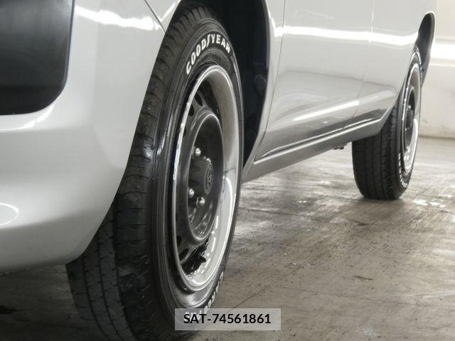 Toyota SUCCEED VAN 2018-03 8666979-9