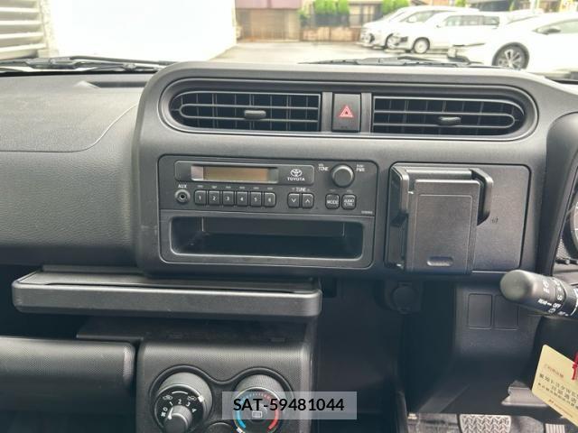 Toyota SUCCEED VAN 2017-09 8782209-17