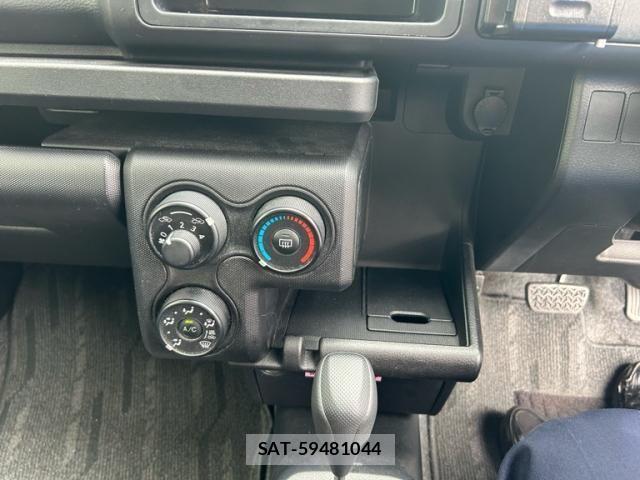 Toyota SUCCEED VAN 2017-09 8782209-18