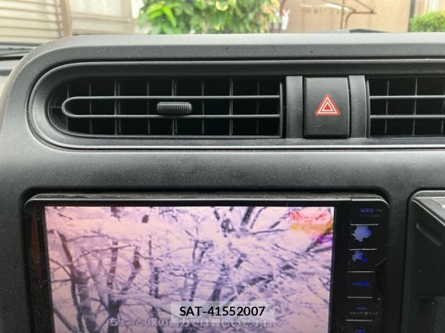 Toyota SUCCEED VAN 2017-03 8797625-12