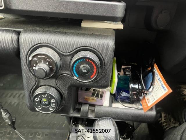 Toyota SUCCEED VAN 2017-03 8797625-13