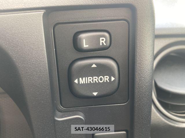 Toyota SUCCEED VAN 2016-07 8882421-24