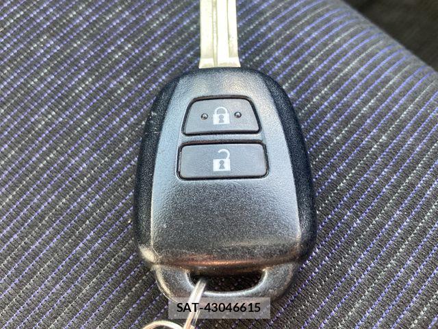 Toyota SUCCEED VAN 2016-07 8882421-27