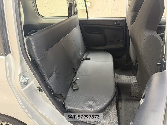 Toyota SUCCEED VAN 2017-11 8882420-7