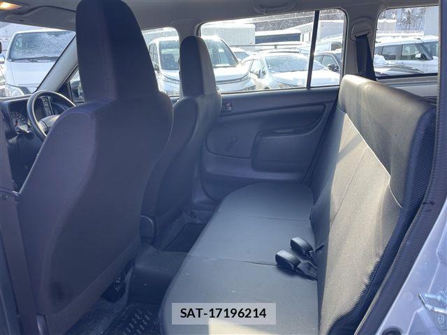 Toyota SUCCEED VAN 2017-08 2779226-28
