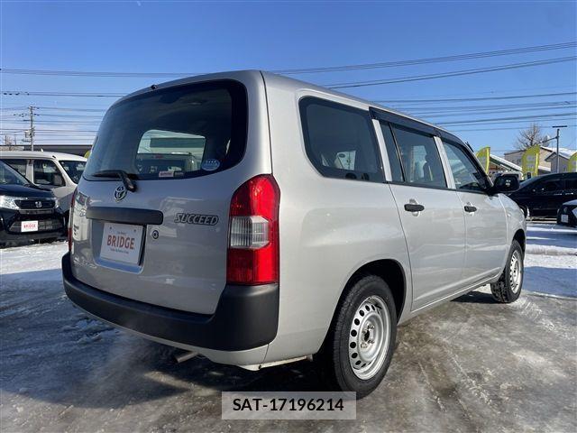 Toyota SUCCEED VAN 2017-08 2779226-6