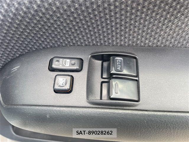 Toyota SUCCEED VAN 2012-05 7360018-22