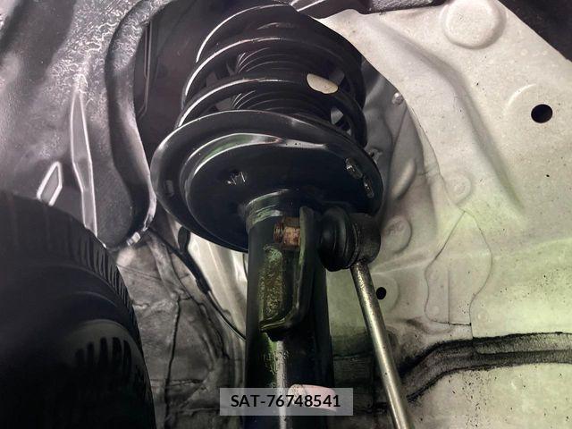 Toyota SUCCEED VAN 2019-03 8210473-19