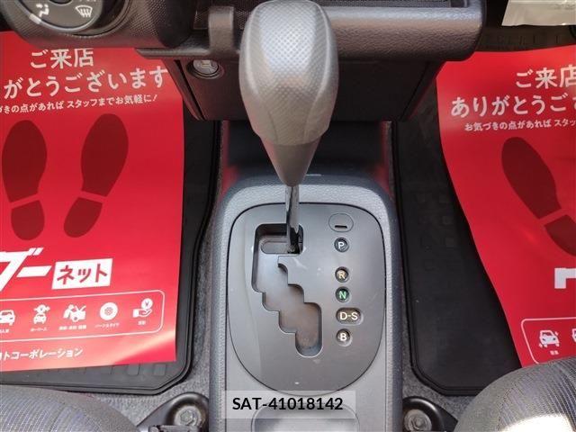 Toyota SUCCEED VAN 2016-08 8661825-24