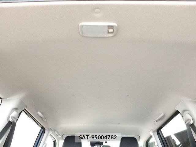 Toyota SUCCEED VAN 2019-01 7330409-8