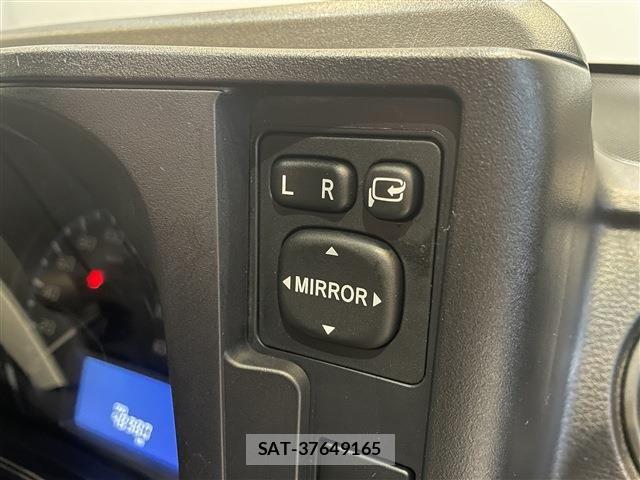 Toyota SUCCEED VAN 2019-04 7330411-14