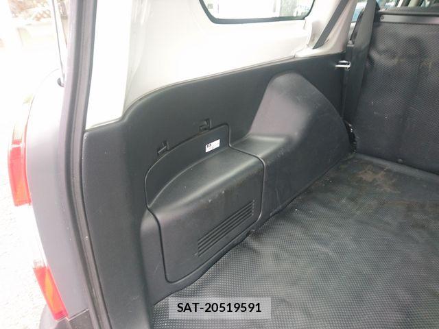 Toyota SUCCEED VAN 2020-07 7330412-16