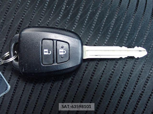 Toyota SUCCEED VAN 2019-04 7394347-18