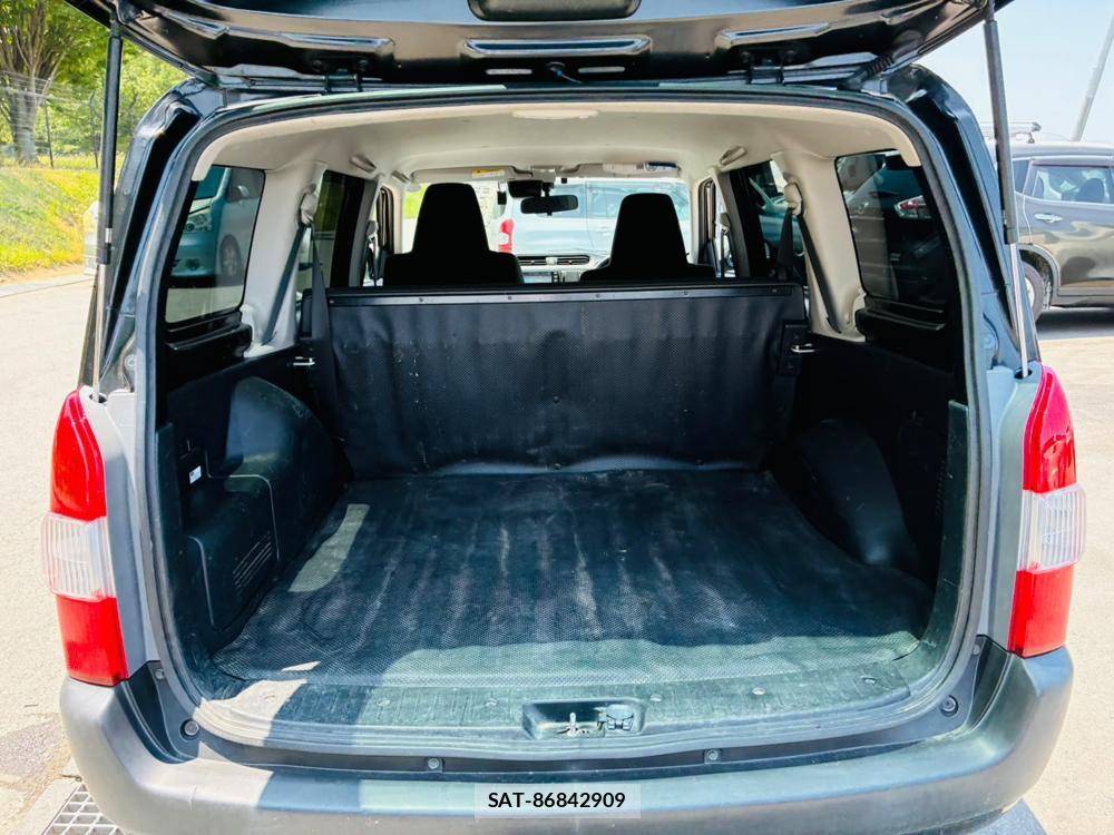 Toyota SUCCEED VAN 2019-04 8056480-25