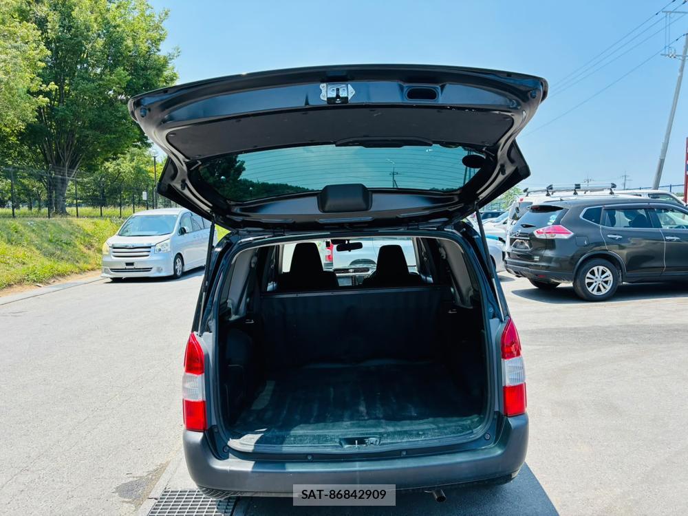 Toyota SUCCEED VAN 2019-04 8056480-26