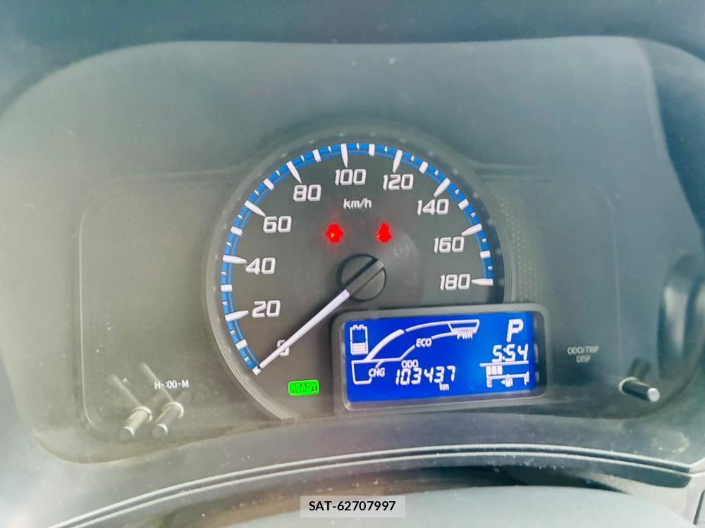 Toyota SUCCEED VAN 2019-06 8144179-15