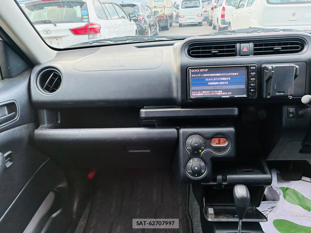 Toyota SUCCEED VAN 2019-06 8144179-17