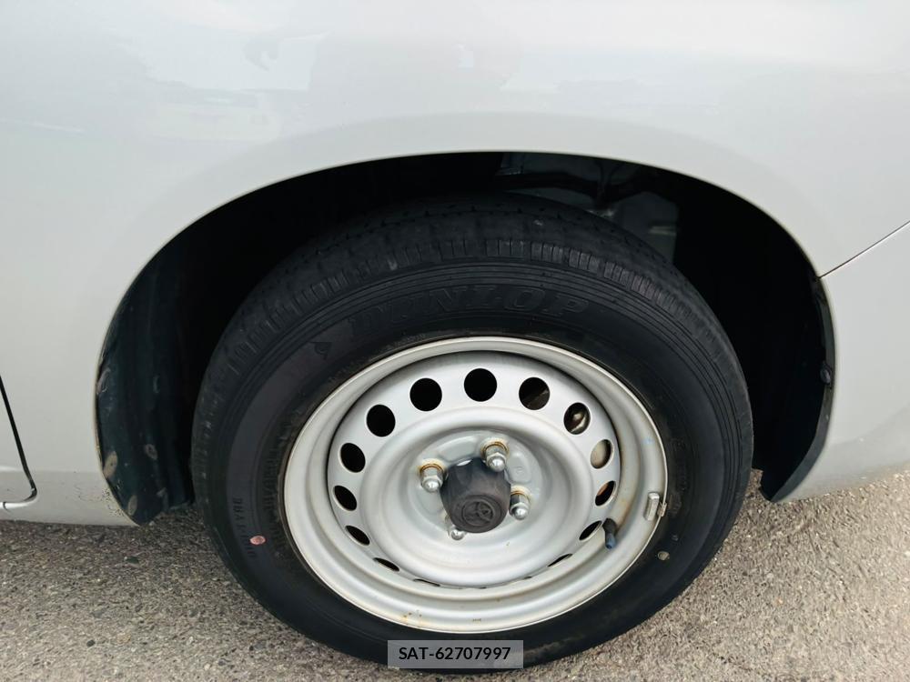 Toyota SUCCEED VAN 2019-06 8144179-28
