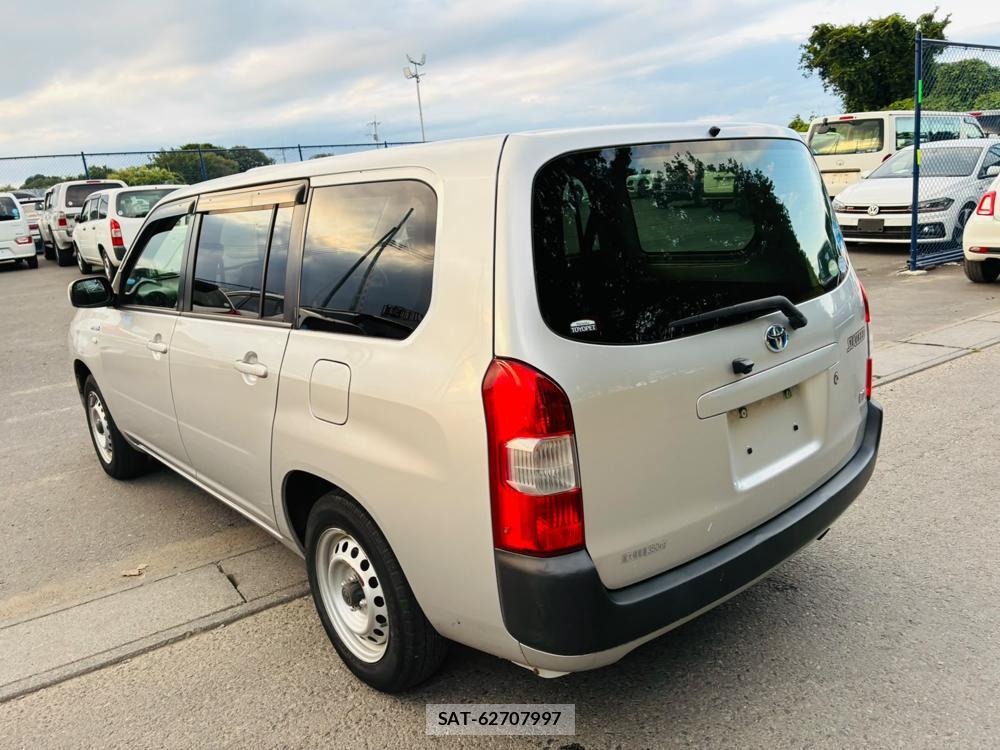 Toyota SUCCEED VAN 2019-06 8144179-2