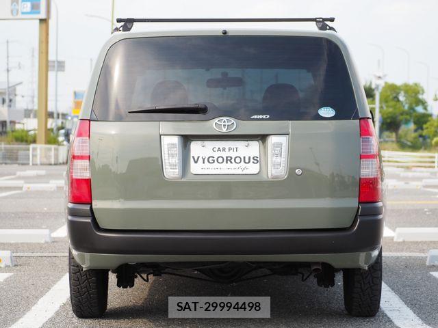 Toyota SUCCEED WAGON 2013-10 8338063-11