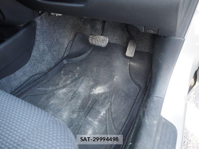 Toyota SUCCEED WAGON 2013-10 8338063-23