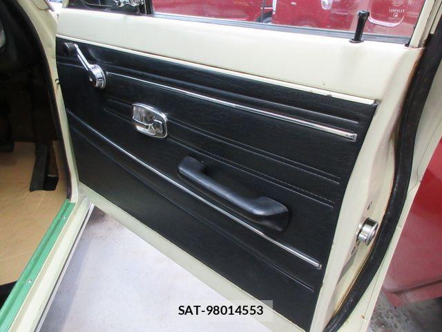 Nissan SUNNY 1972-01 4602743-9