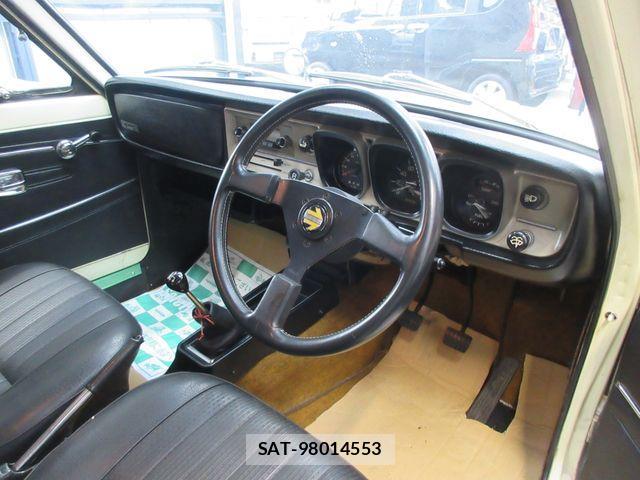 Nissan SUNNY 1972-01 4602743-1