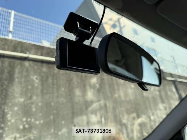 Nissan SUNNY 2001-03 5879908-11