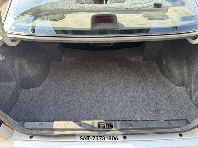 Nissan SUNNY 2001-03 5879908-8