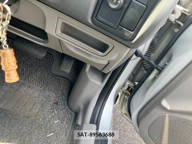 Nissan SUNNY 2001-12 8102126-10