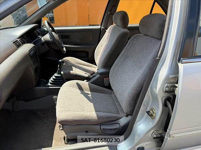 Nissan SUNNY 1995-11 8132541-16