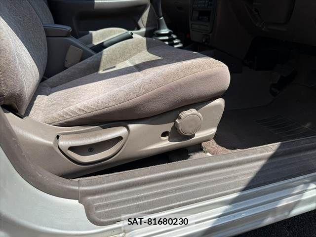 Nissan SUNNY 1995-11 8132541-4