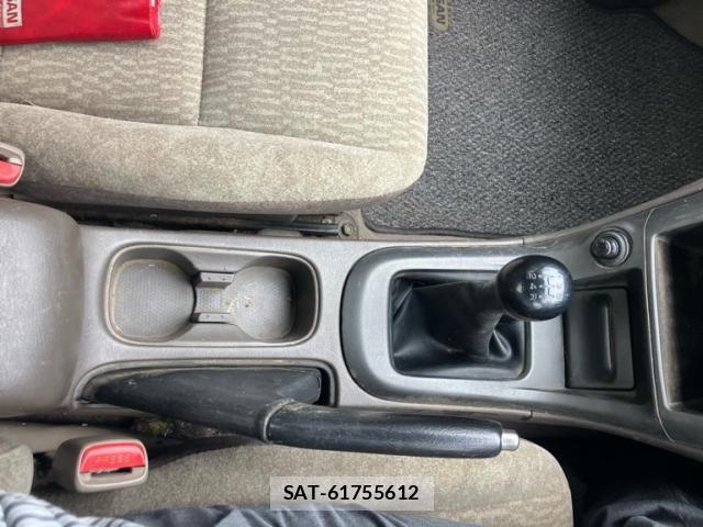 Nissan SUNNY 1999-09 8831870-21