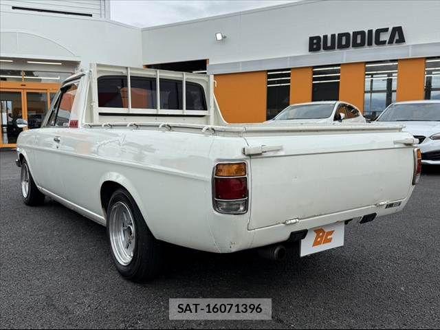 Nissan SUNNY TRUCK 1993-02 7879763-12