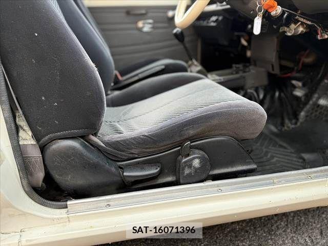 Nissan SUNNY TRUCK 1993-02 7879763-19
