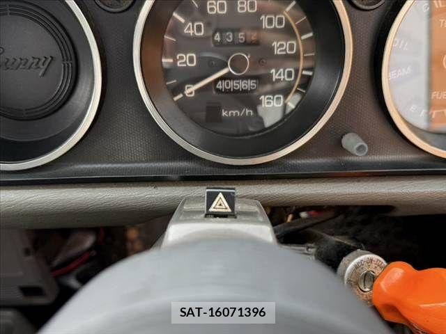 Nissan SUNNY TRUCK 1993-02 7879763-21