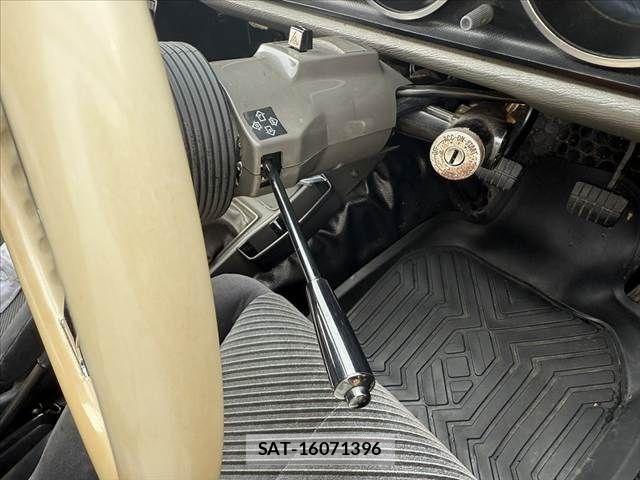 Nissan SUNNY TRUCK 1993-02 7879763-4
