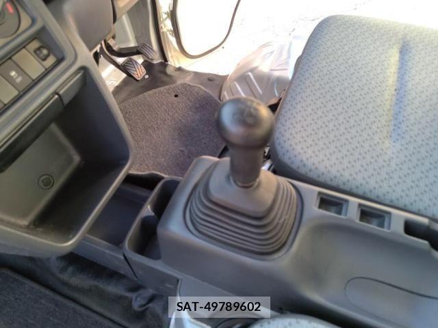 Suzuki SUPER CARRY 2020-07 6220019-14