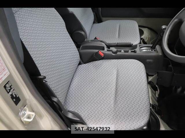 Suzuki SUPER CARRY 2025-03 6615101-10