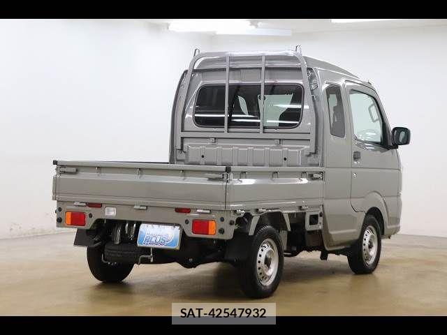Suzuki SUPER CARRY 2025-03 6615101-18