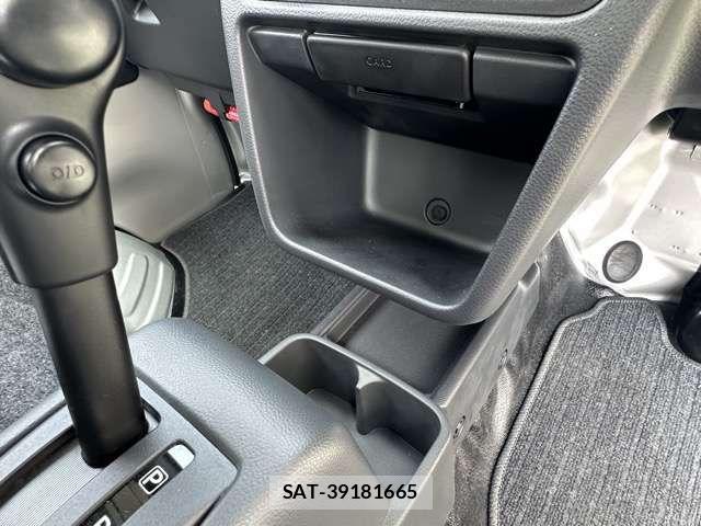Suzuki SUPER CARRY 2024-08 6791662-16