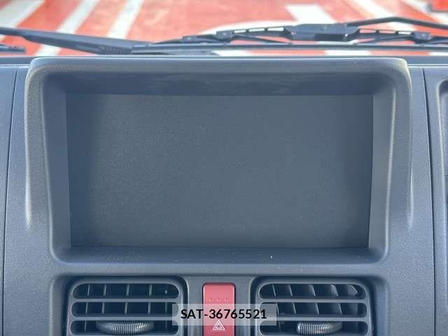 Suzuki SUPER CARRY 2025-03 6791661-13