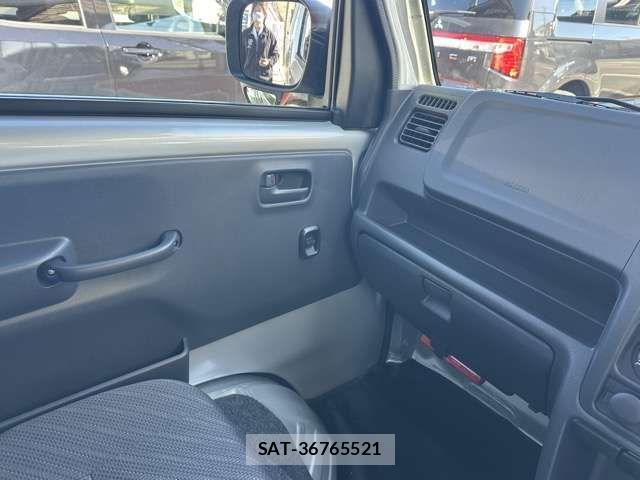 Suzuki SUPER CARRY 2025-03 6791661-16