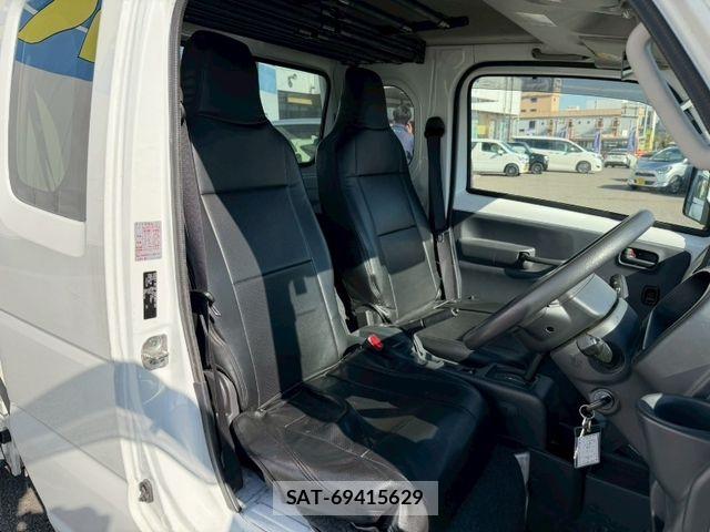 Suzuki SUPER CARRY 2024-02 6817458-11