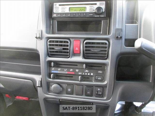 Suzuki SUPER CARRY 2019-06 8132540-13