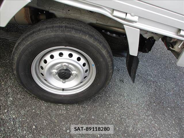 Suzuki SUPER CARRY 2019-06 8132540-18
