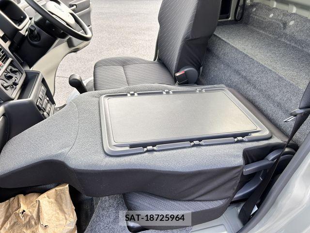 Suzuki SUPER CARRY 2026-01 8355686-11