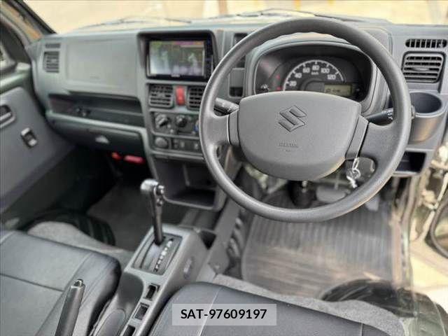 Suzuki SUPER CARRY 2023-05 8415210-1